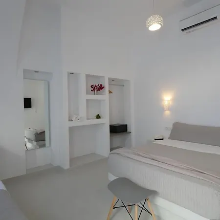 Getaway Fira Centre *